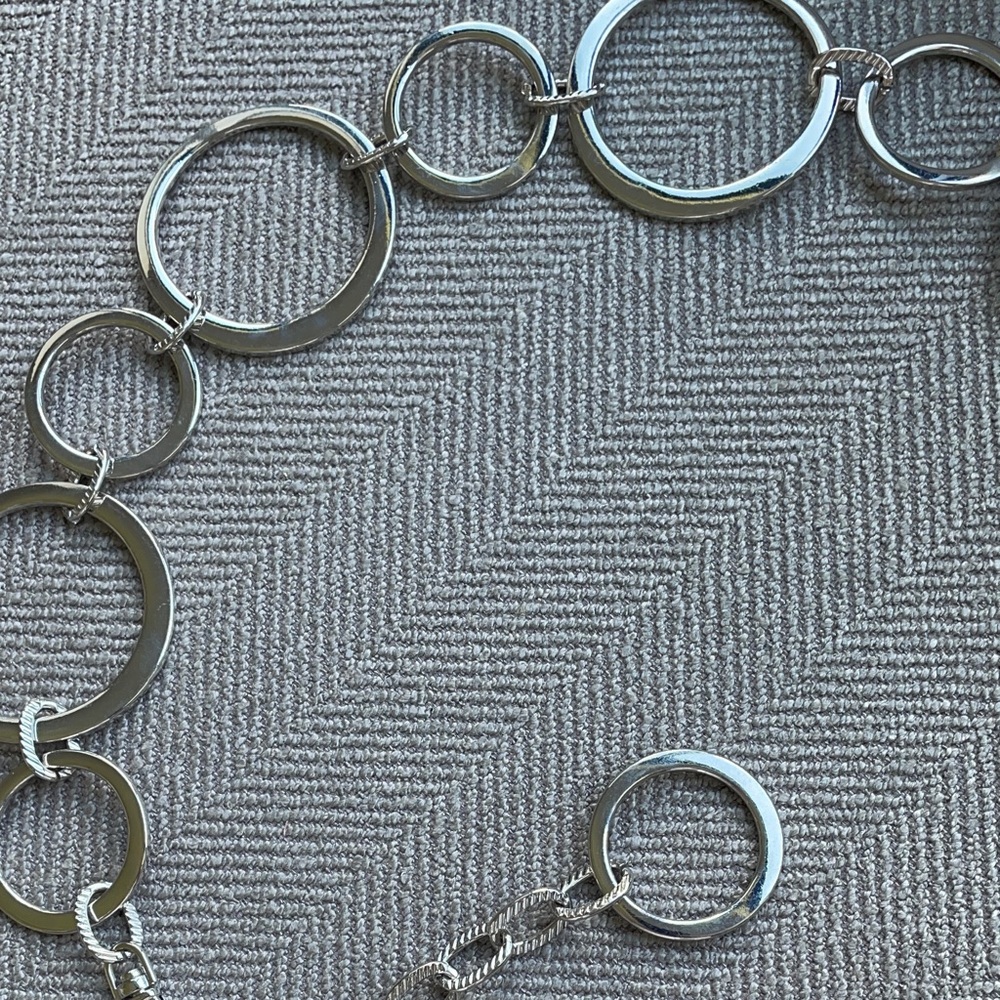 Metal Chain Belt - Picture 2 of 4